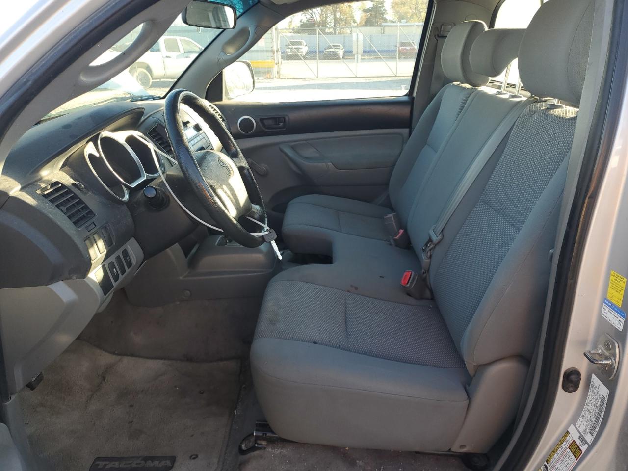 2010 Toyota Tacoma - Image 7