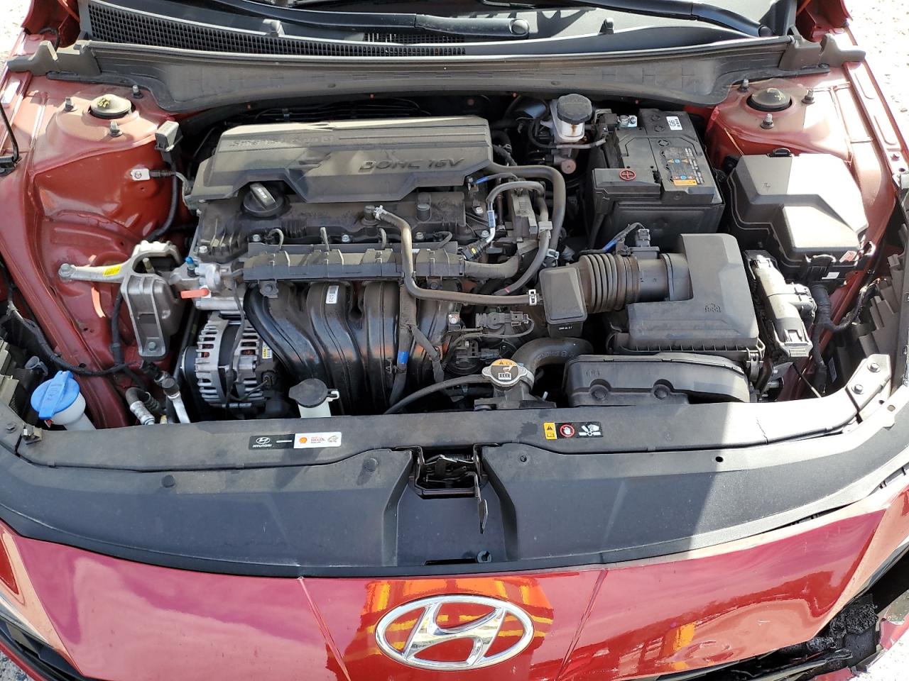 2023 Hyundai Elantra - Image 12