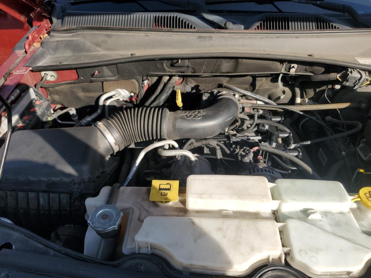 2009 Jeep Liberty (North America) - Image 12