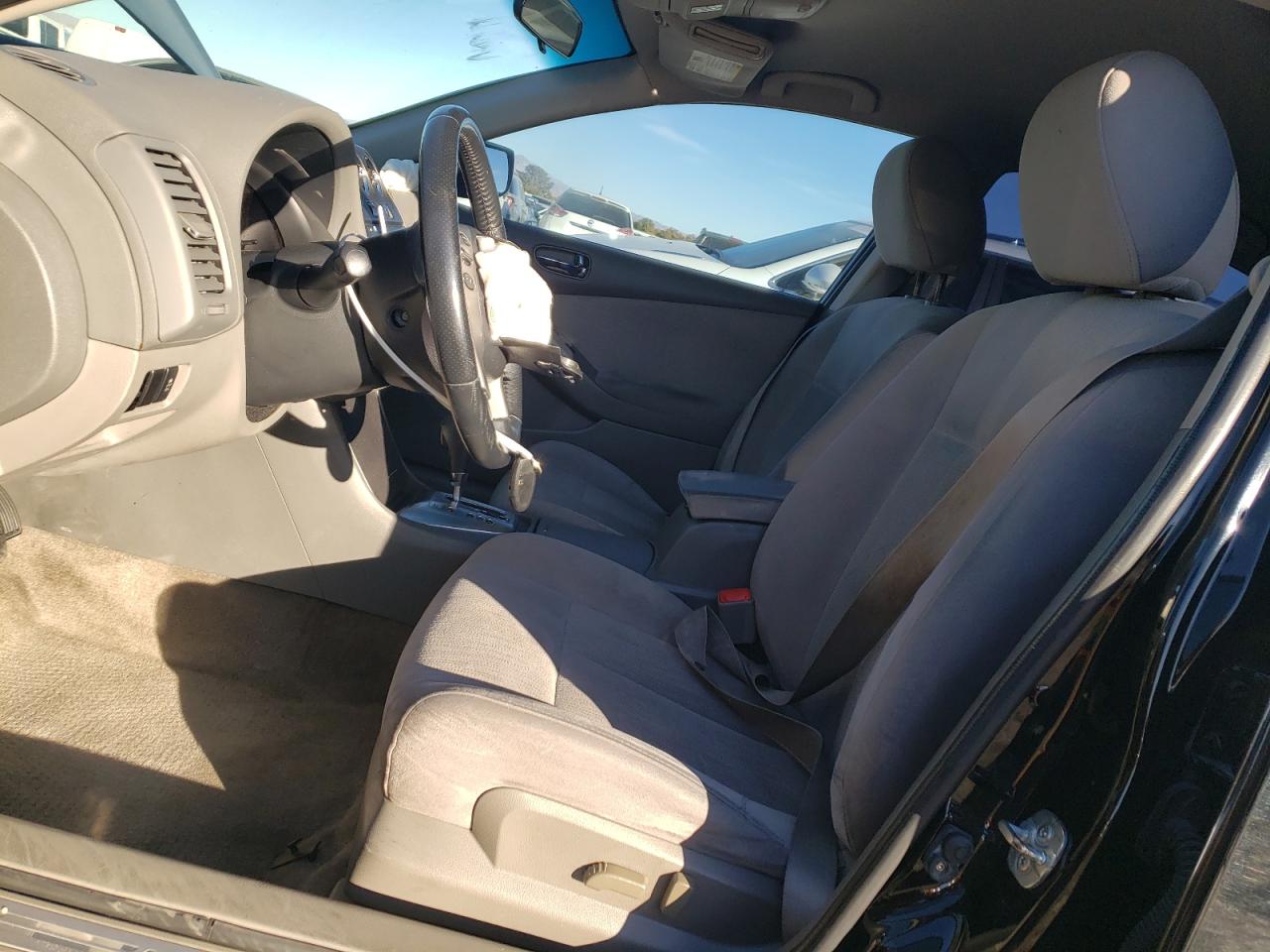 2011 Nissan Altima - Image 7