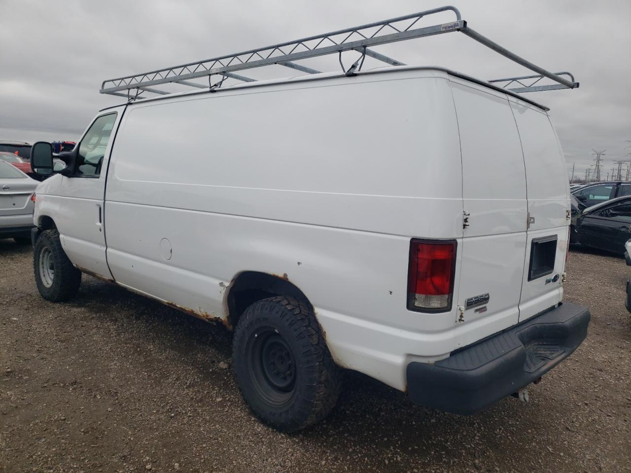 2012 Ford Econoline - Image 2