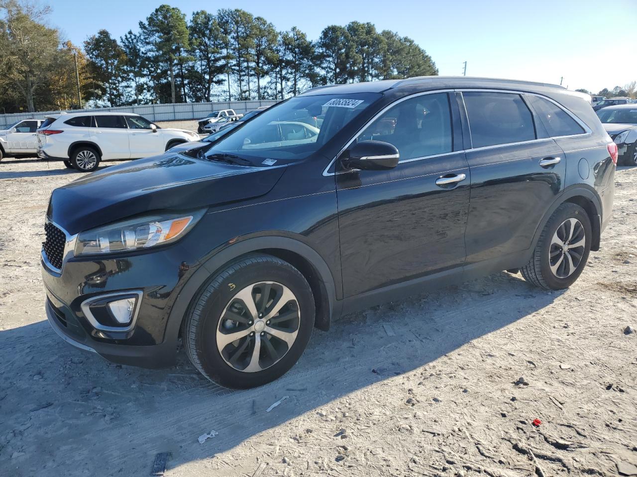 2016 Kia Sorento - Image 1