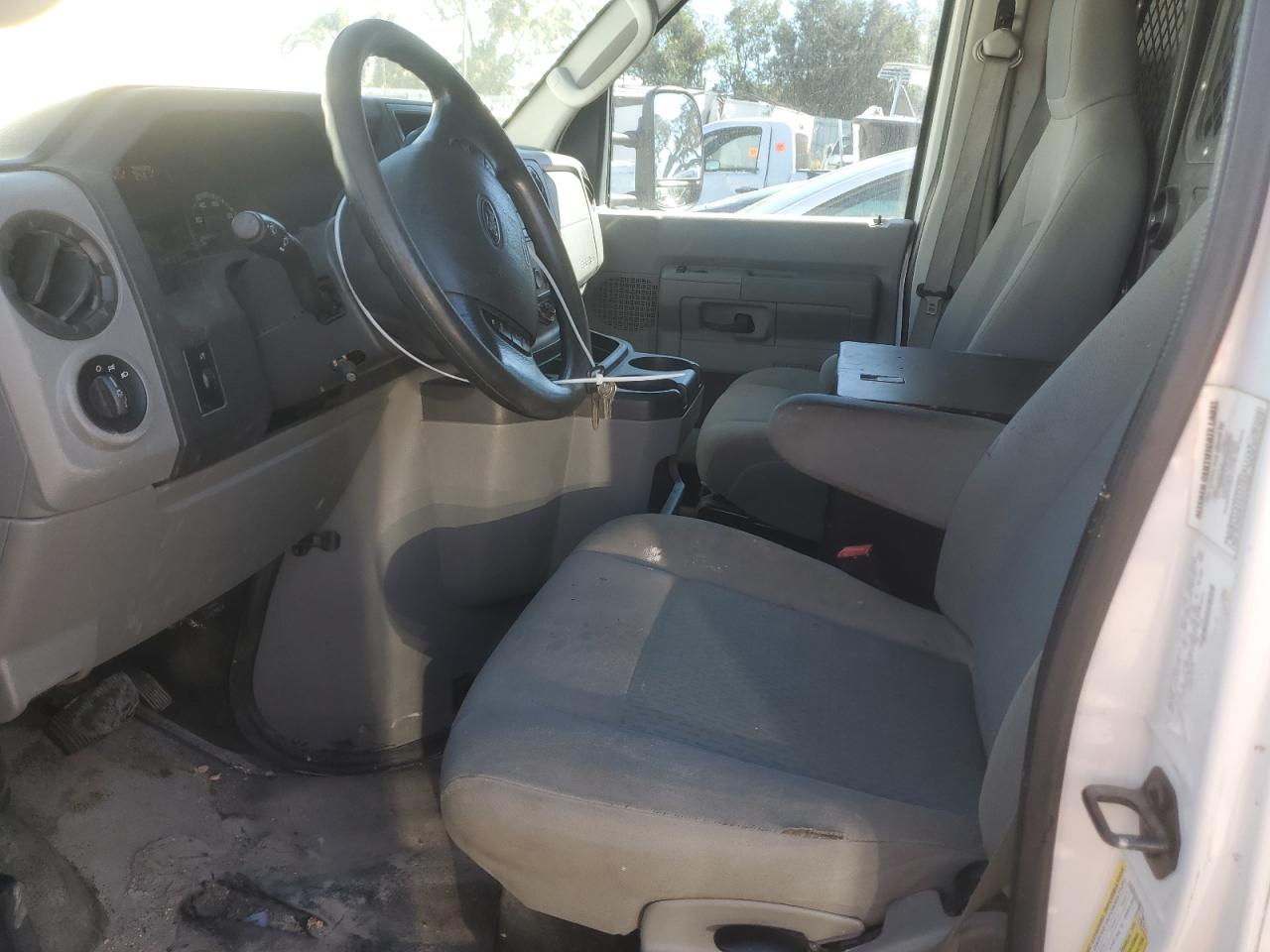 2013 Ford Econoline - Image 7