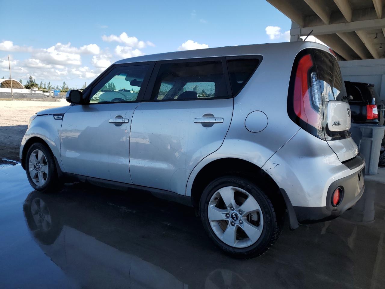 2017 Kia Soul - Image 2