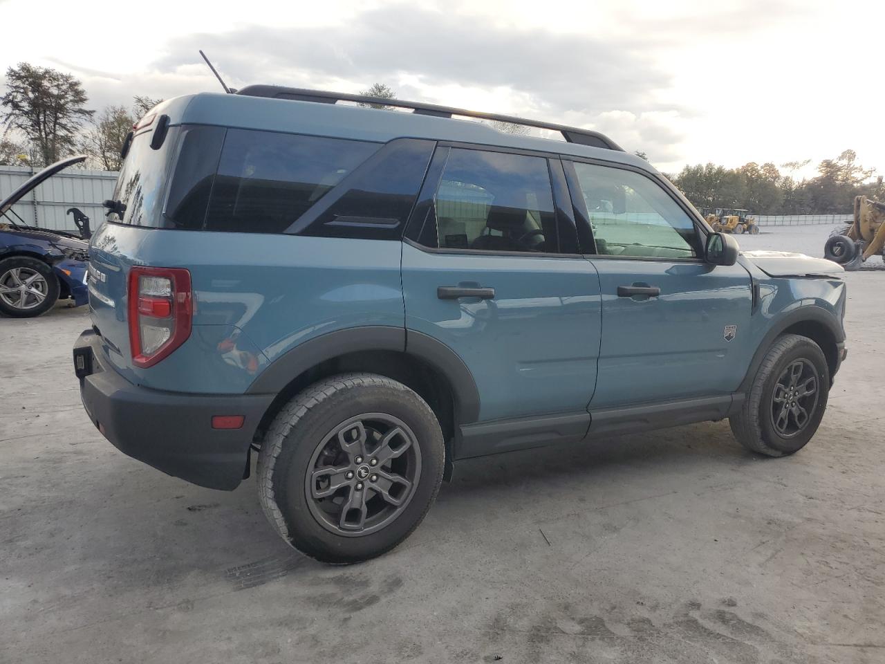 2021 Ford Bronco - Image 3