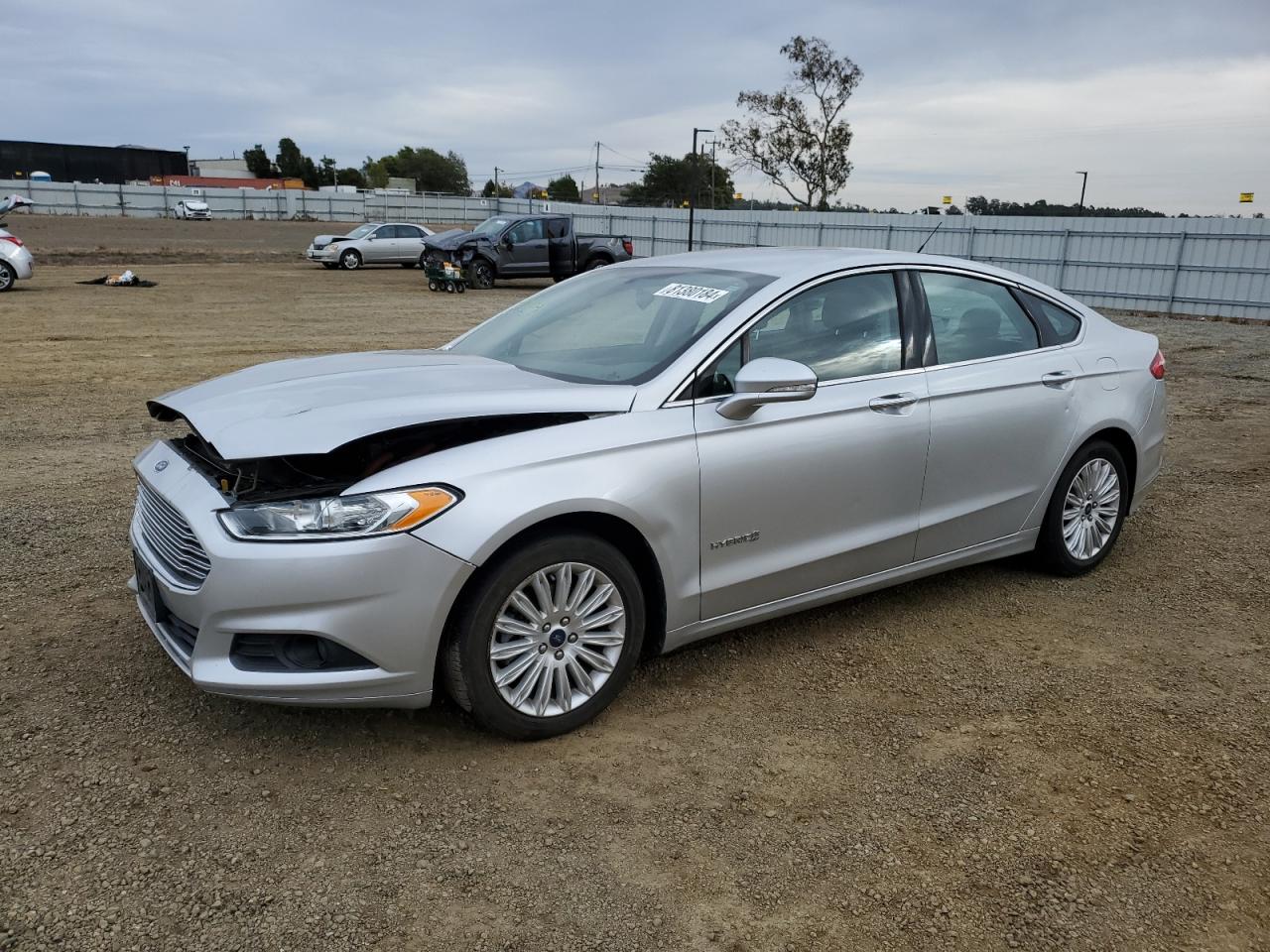 VIN 3FA6P0LU0GR387086 2016 FORD FUSION no.1