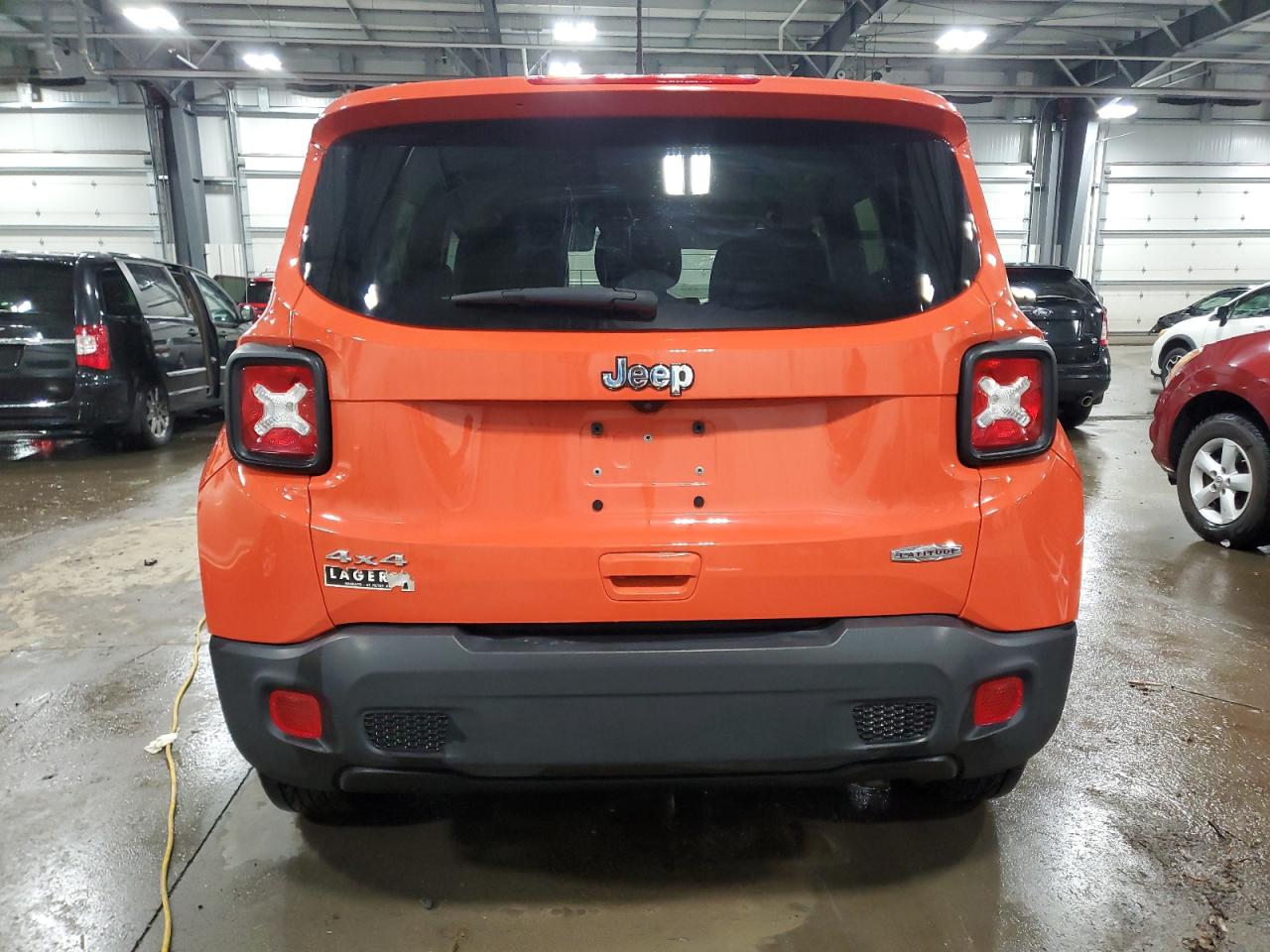 2021 Jeep Renegade - Image 6