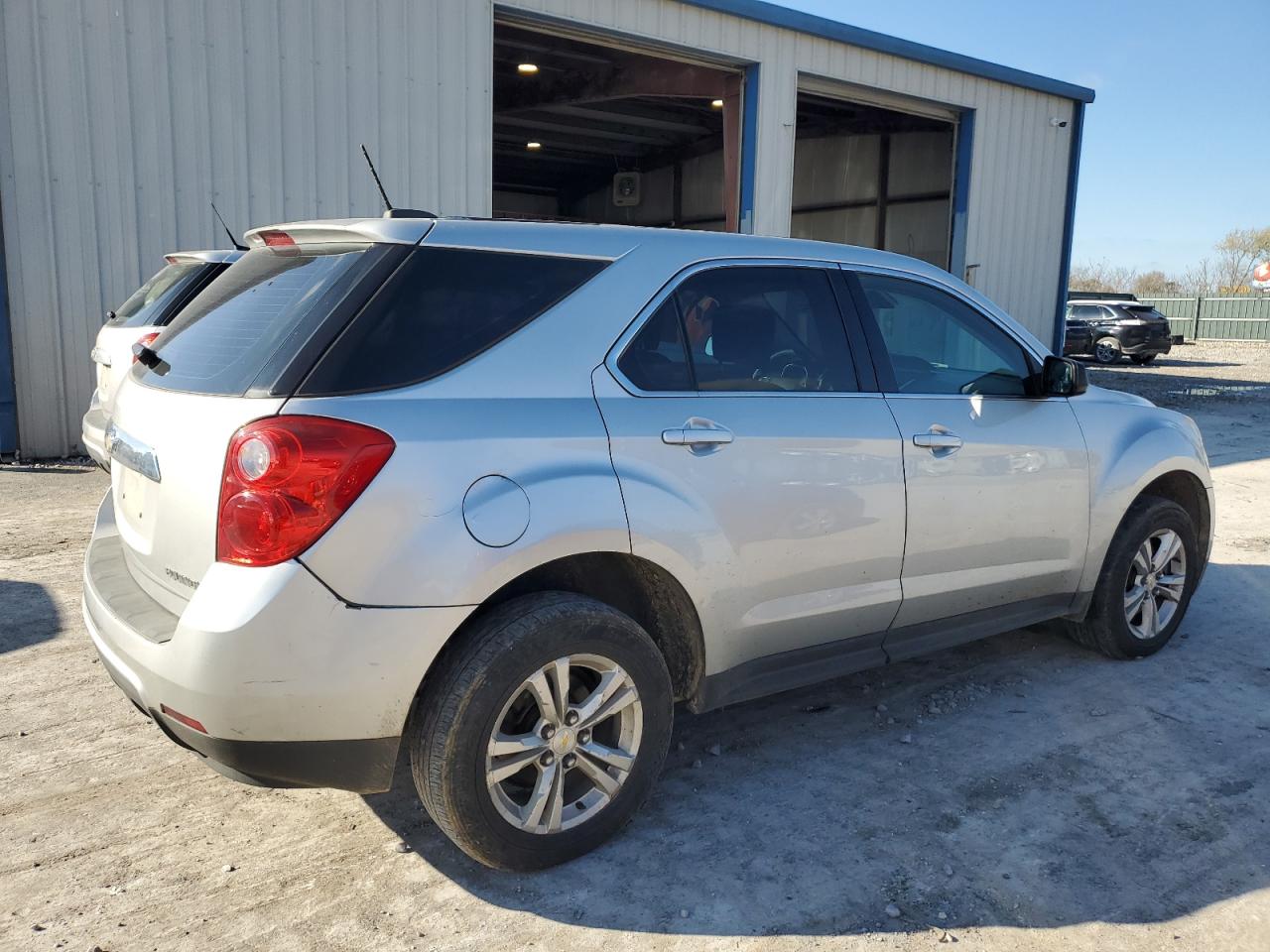 2015 Chevrolet Equinox - Image 3