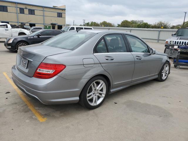  MERCEDES-BENZ C-CLASS 2013 Серебристый