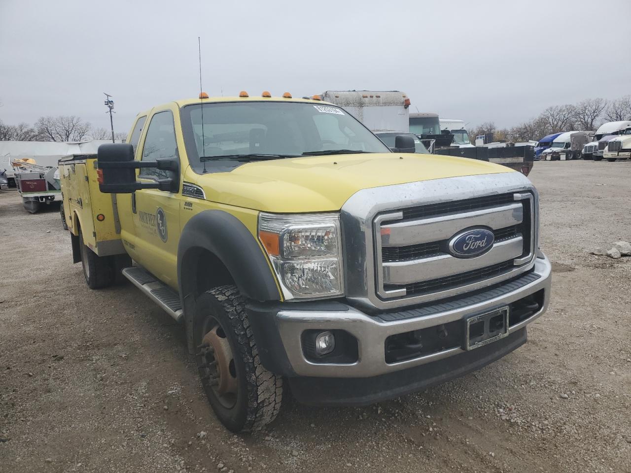 2015 Ford F550 - Image 4