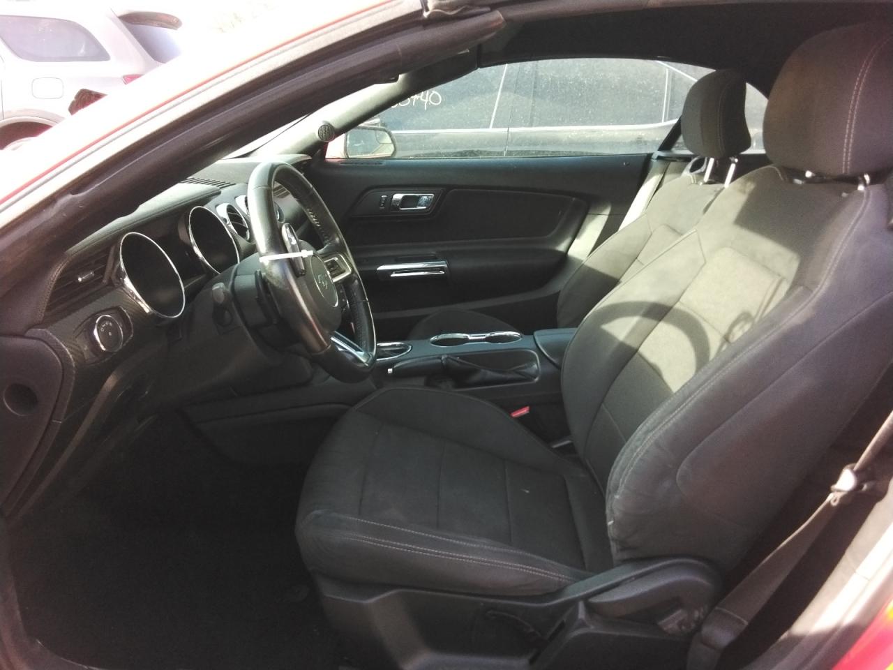 2016 Ford Mustang - Image 7
