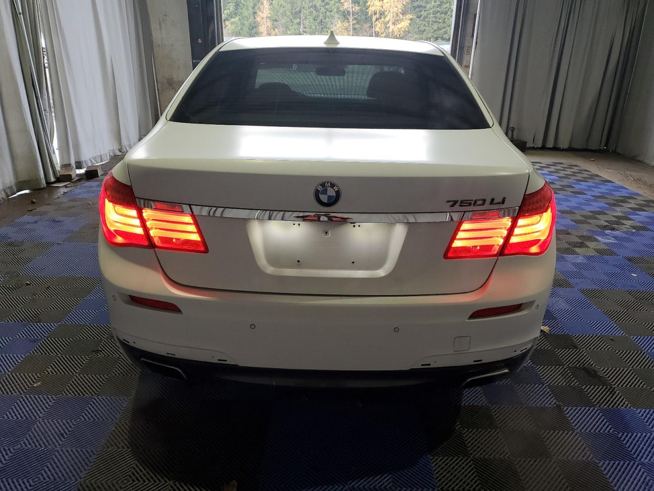 2011 BMW 750 Li VIN: WBAKB8C5XBCY65730 Lot: 80300174