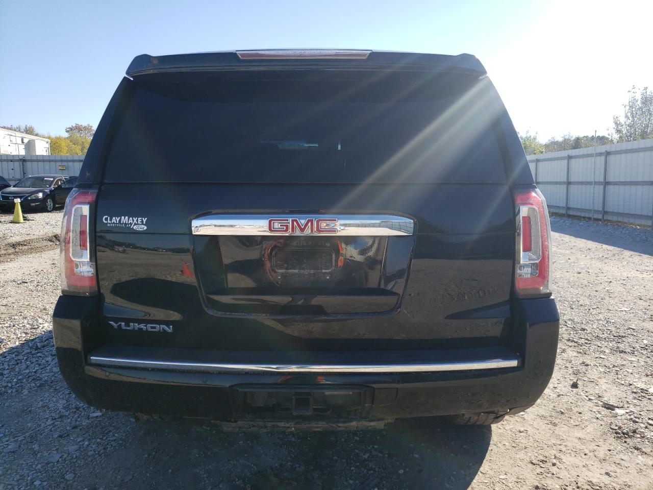 2017 GMC Yukon Denali VIN: 1GKS2CKJ9HR379862 Lot: 79574714