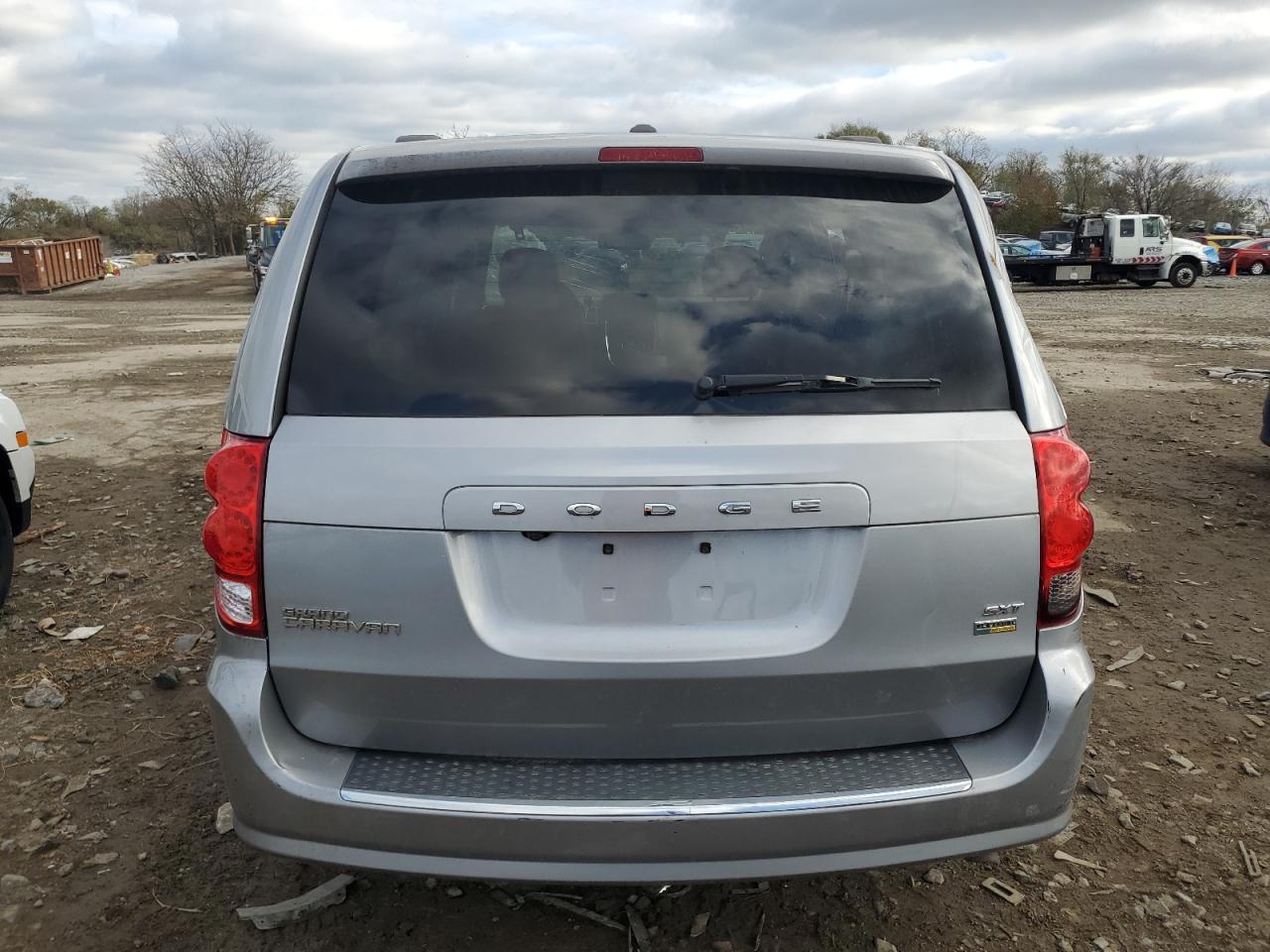 2019 Dodge Grand Caravan Sxt VIN: 2C4RDGCG6KR753019 Lot: 81092034