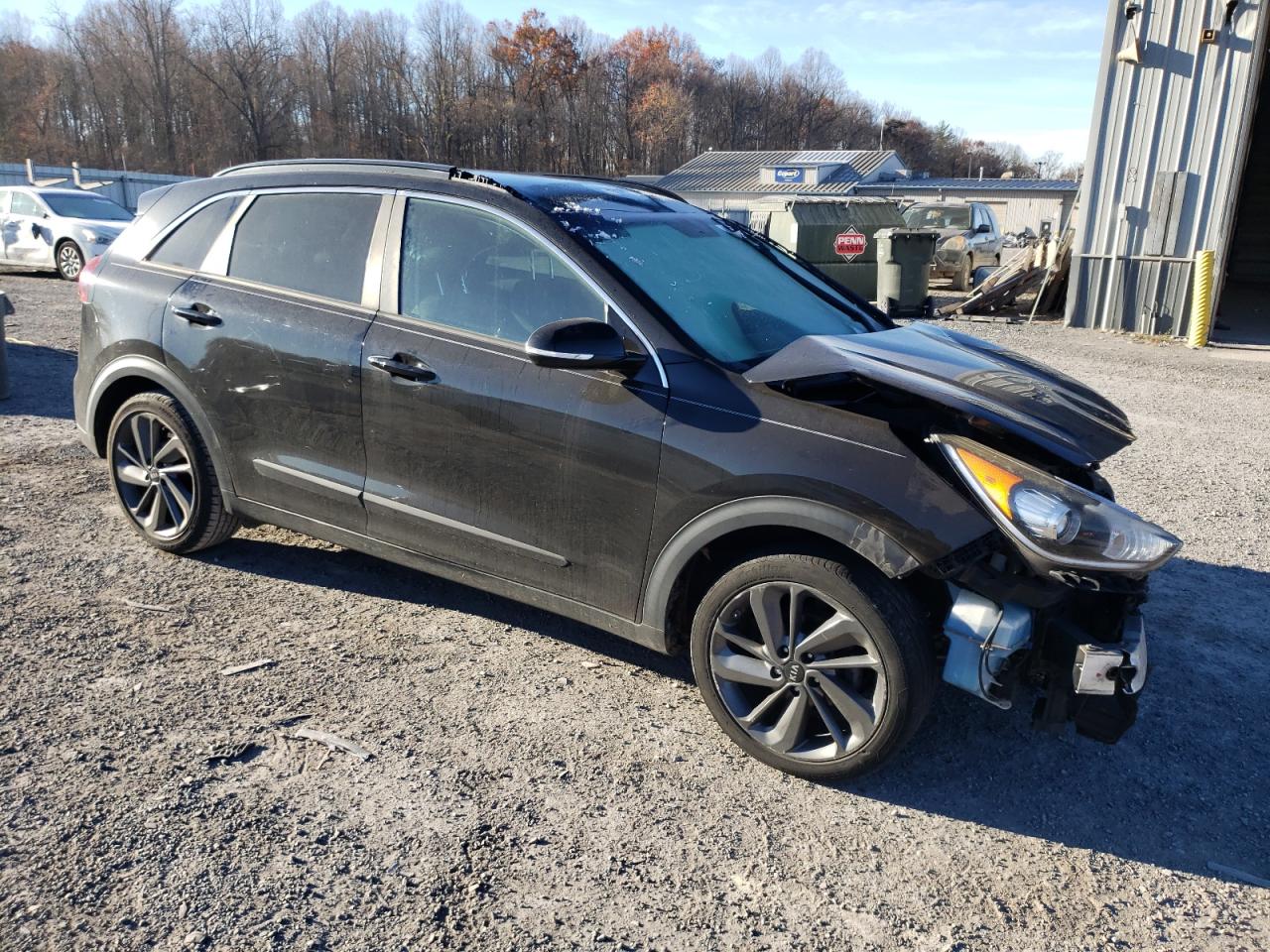 2017 Kia Niro - Image 4