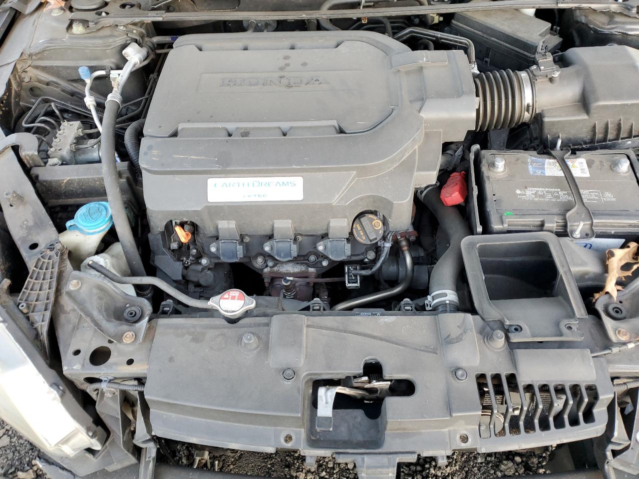 2013 Honda Accord - Image 11