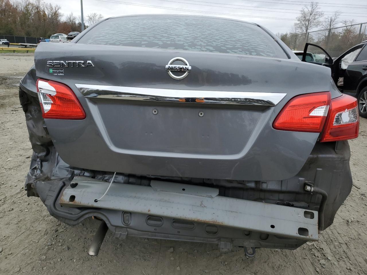 2017 Nissan Sentra - Image 6