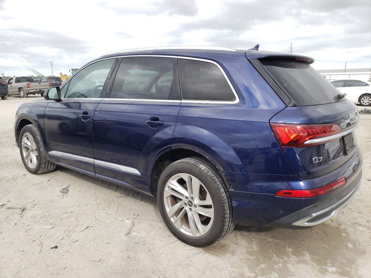 VIN WA1LXAF79MD017326 2021 AUDI Q7 no.2