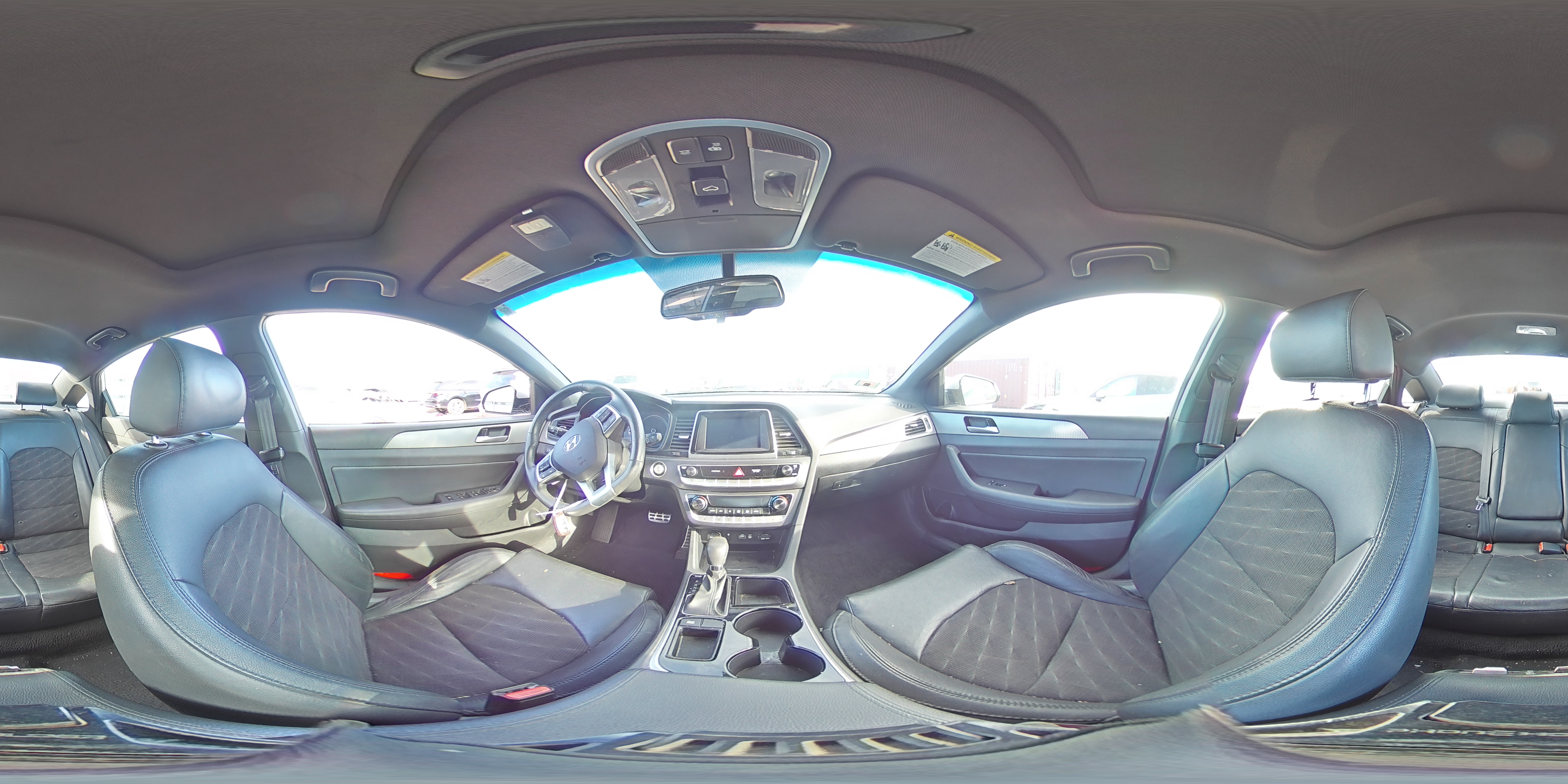 2019 Hyundai Sonata - Image 12