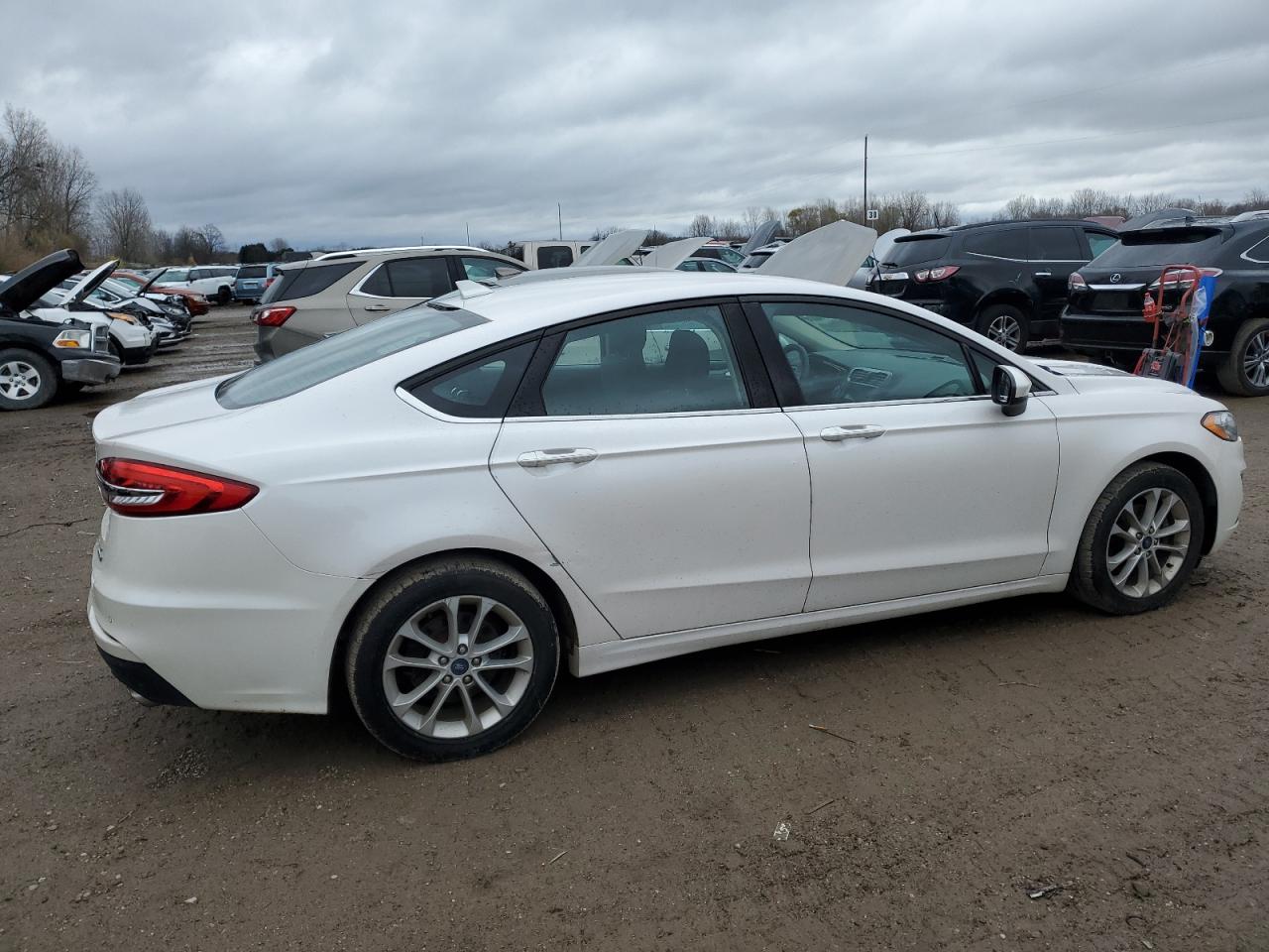 2020 Ford Fusion - Image 3