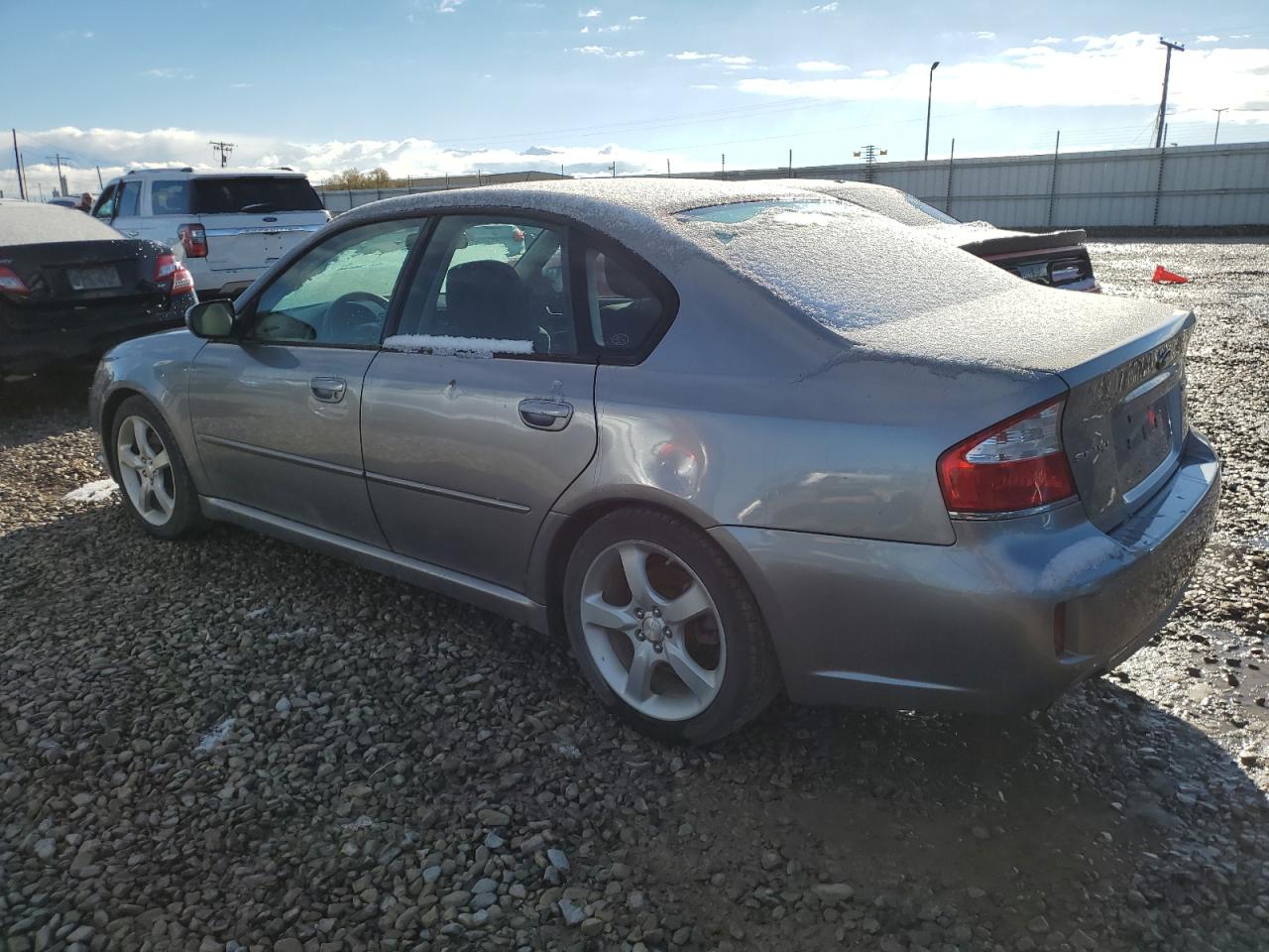 2008 Subaru Legacy - Image 2