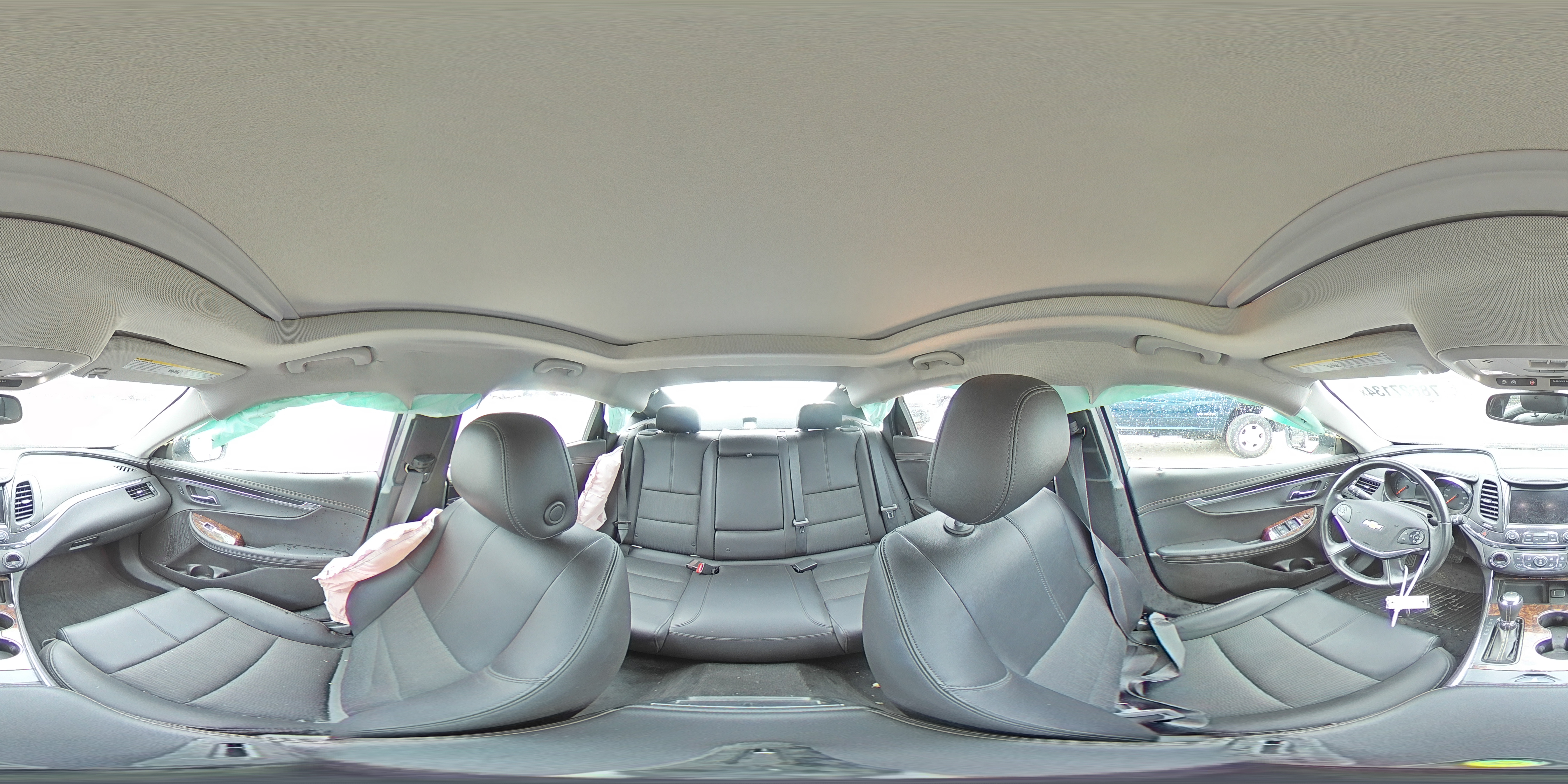 2014 Chevrolet Impala - Image 13