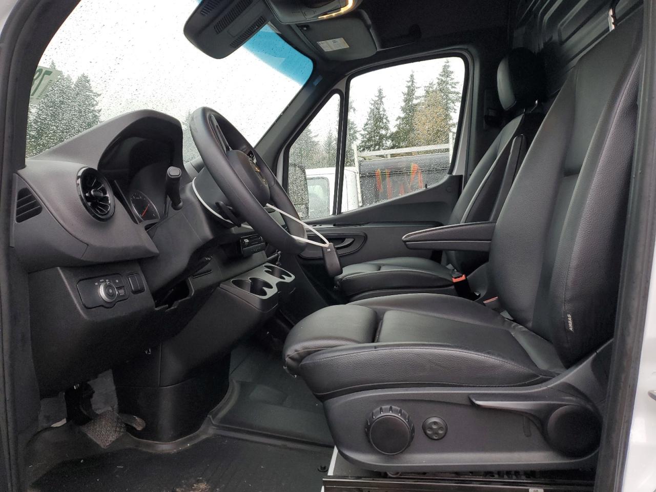 2024 Mercedes-Benz Sprinter - Image 7