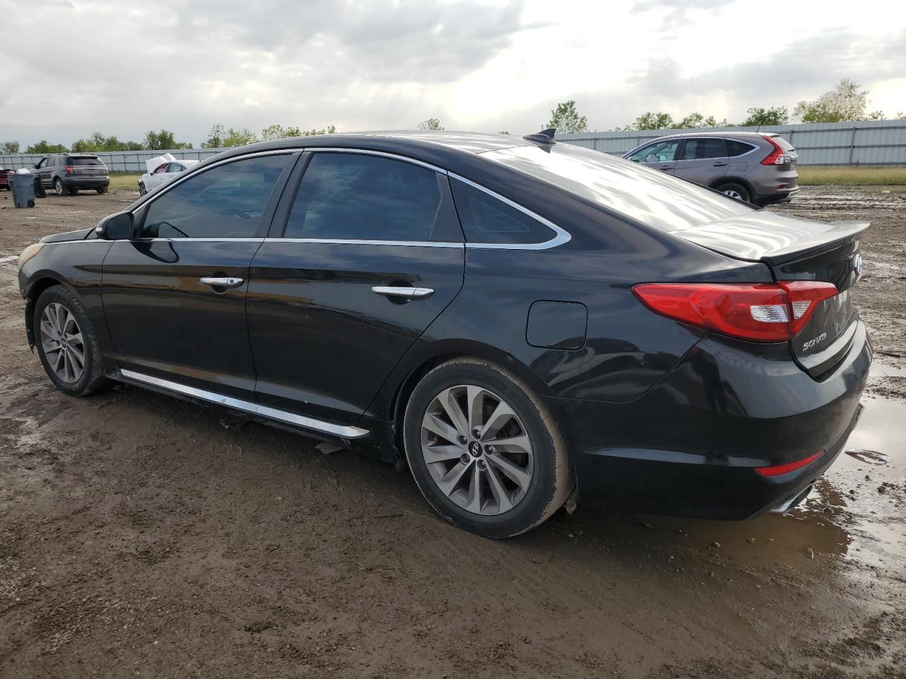 2015 Hyundai Sonata - Image 2
