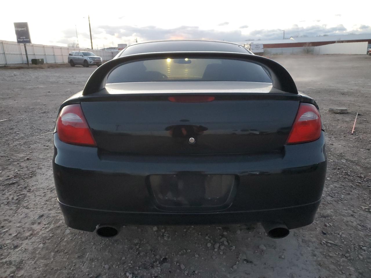 2005 Dodge Neon - Image 6