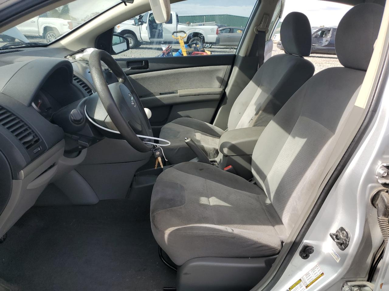 2009 Nissan Sentra - Image 7