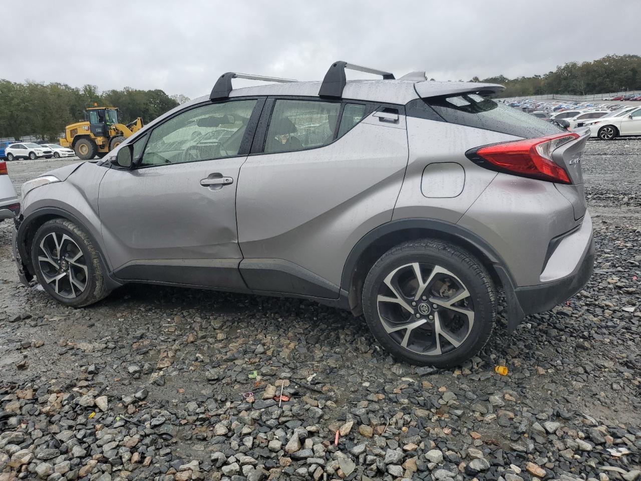 VIN JTNKHMBX0K1052739 2019 TOYOTA C-HR no.2