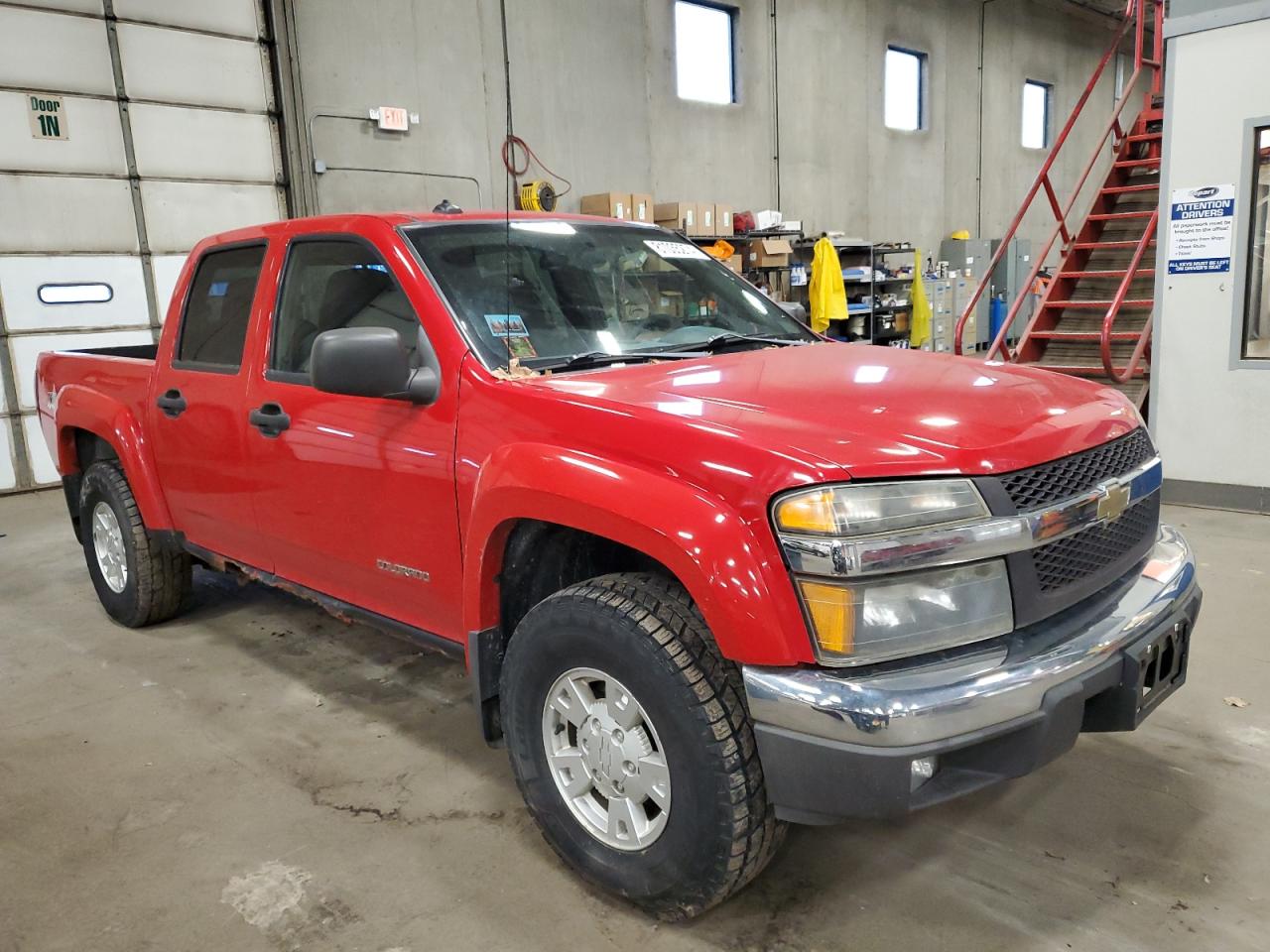 2004 Chevrolet Colorado - Image 4