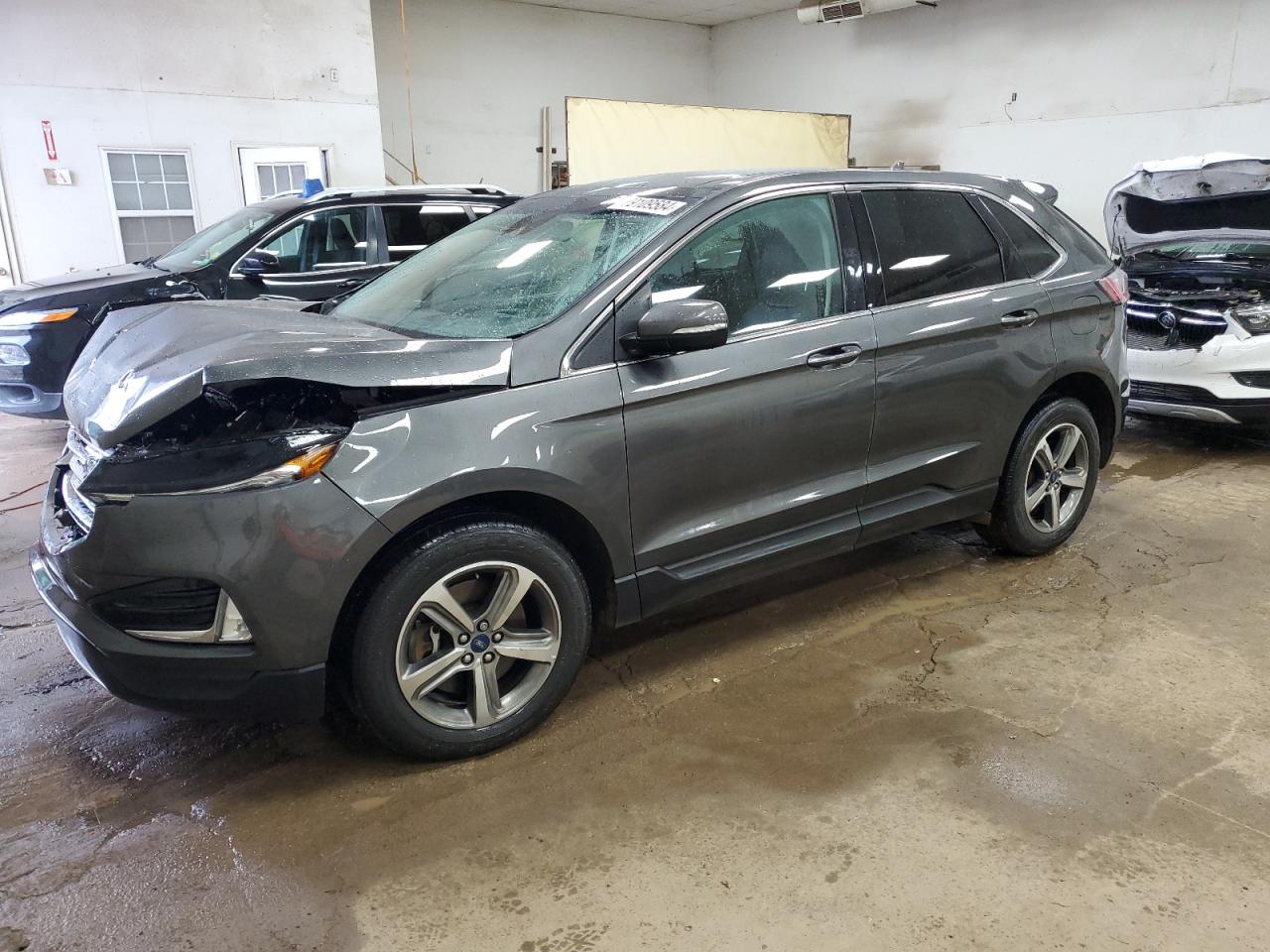 2020 Ford Edge - Image 1