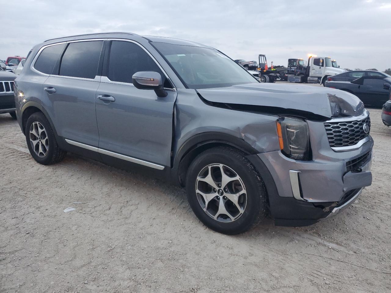 2020 Kia Telluride - Image 4