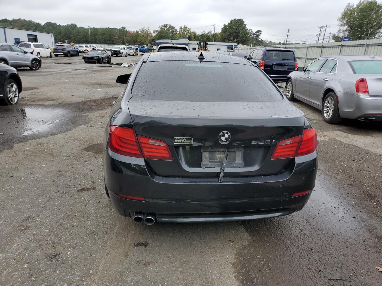 2011 BMW 528 I VIN: WBAFR1C58BC741511 Lot: 79028994