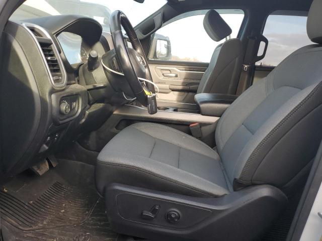  RAM 1500 2021 Белы