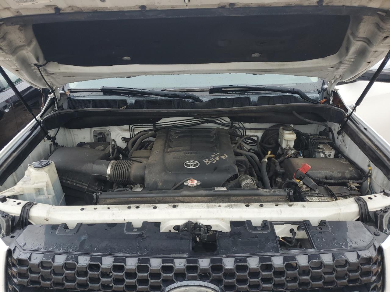 VIN 5TFAW5F15JX723092 2018 TOYOTA TUNDRA no.11