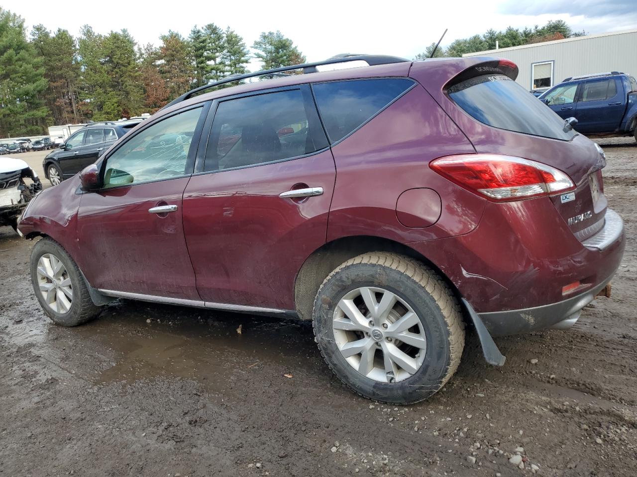 2011 Nissan Murano - Image 2