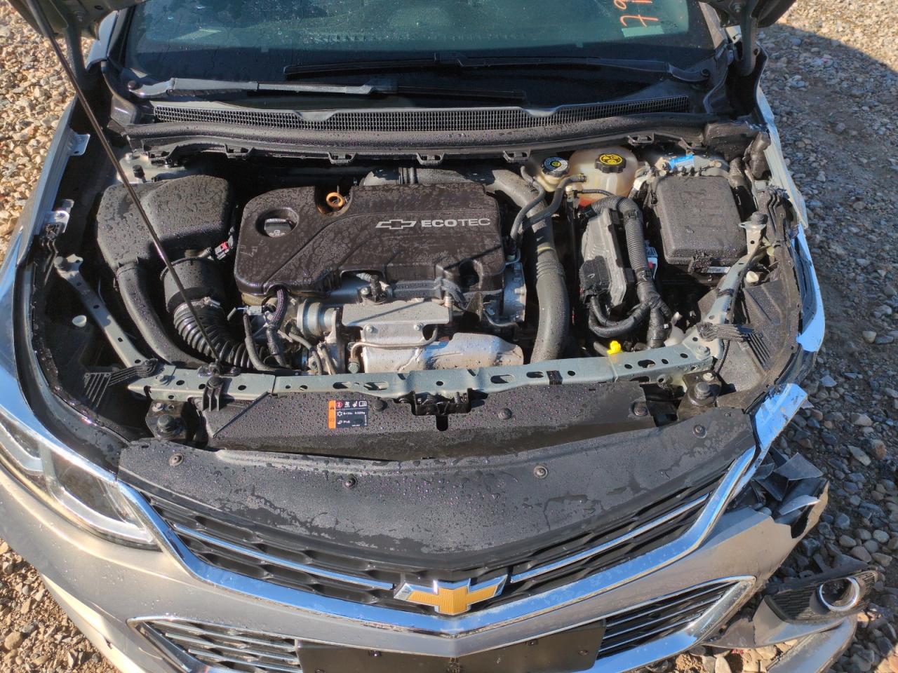 2017 Chevrolet Cruze - Image 11