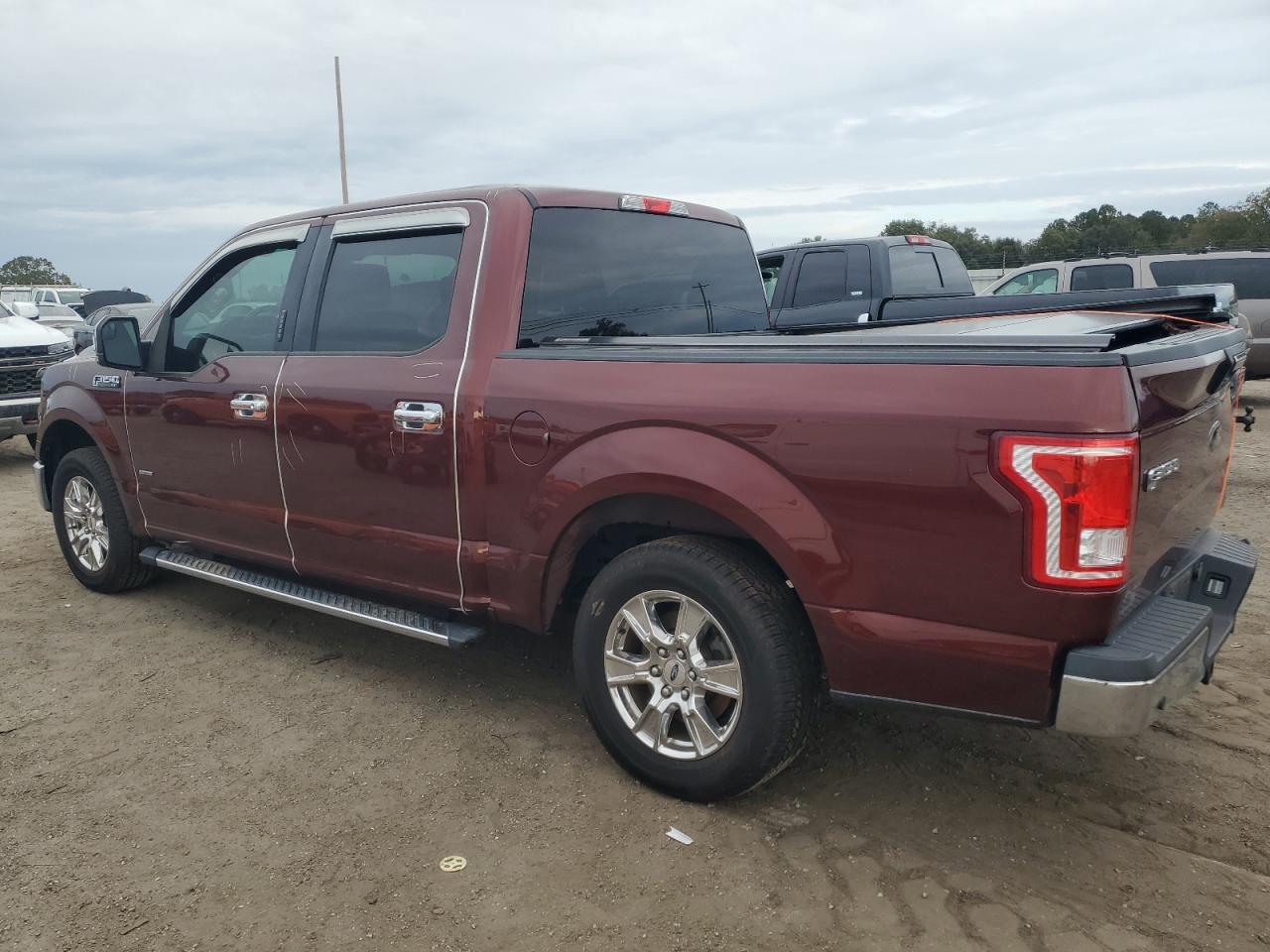 VIN 1FTEW1CP2GFB75909 2016 FORD F-150 no.2