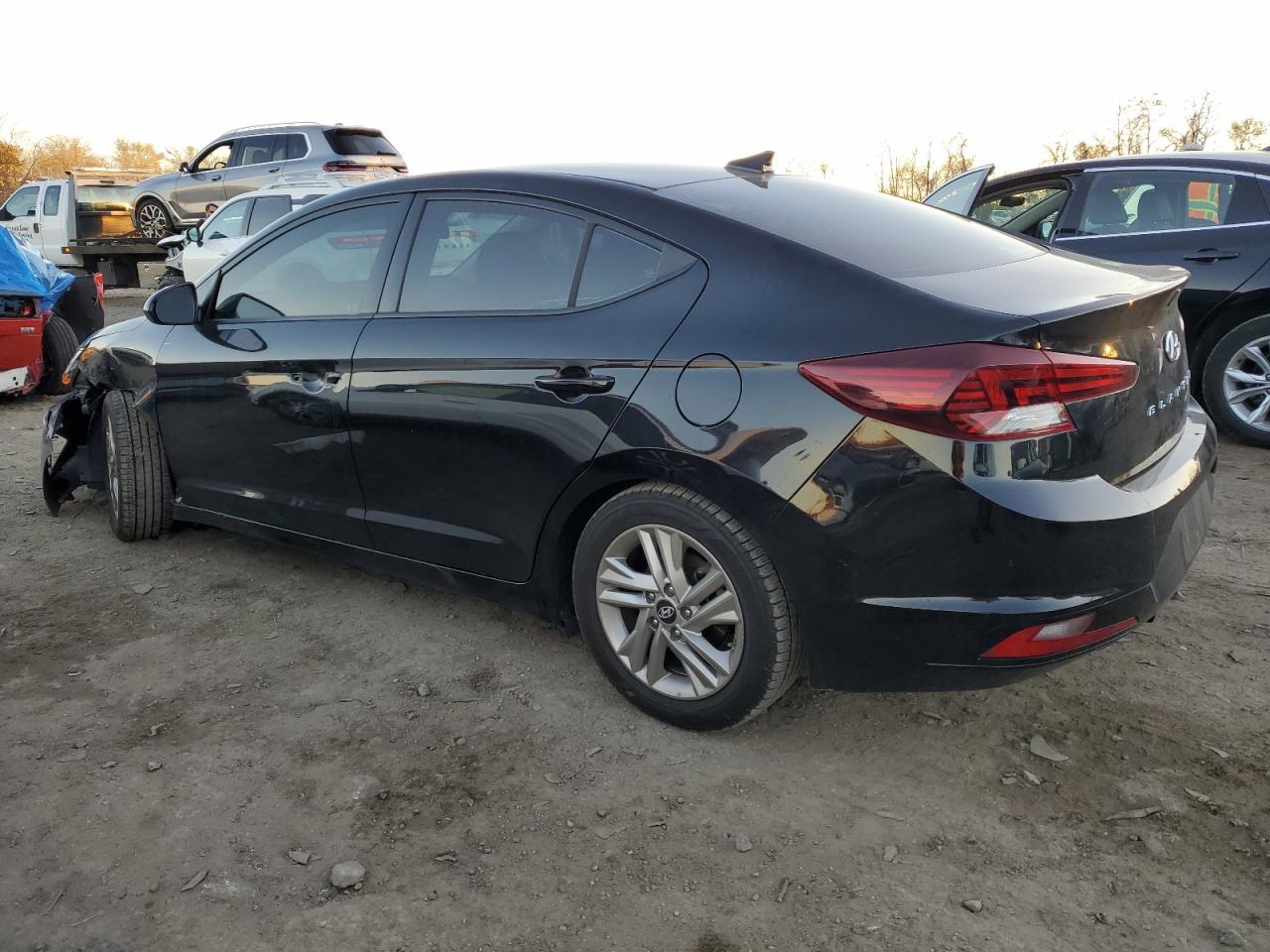 VIN 5NPD84LF2KH479495 2019 HYUNDAI ELANTRA no.2