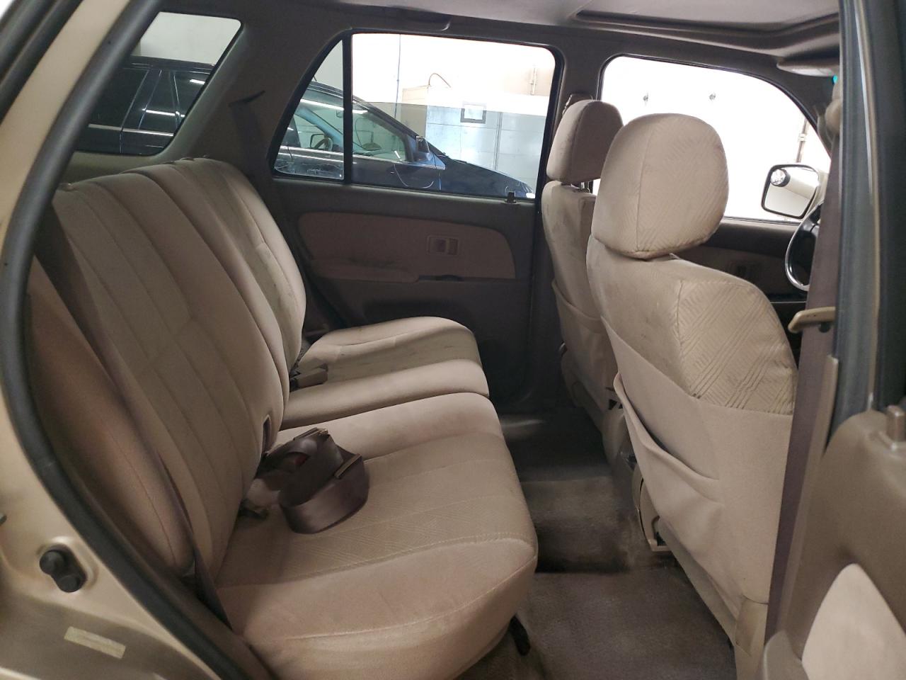 2002 Toyota 4Runner - Image 11