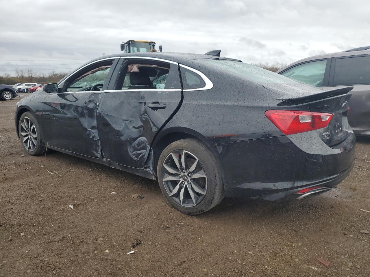 2020 Chevrolet Malibu - Image 2