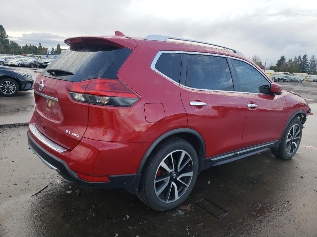 2017 Nissan Rogue - Image 3