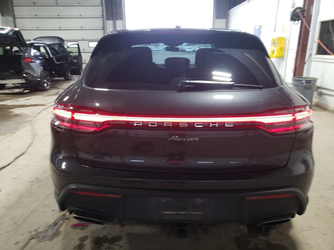 2022 Porsche Macan VIN: WP1AA2A57NLB10801 Lot: 81178474