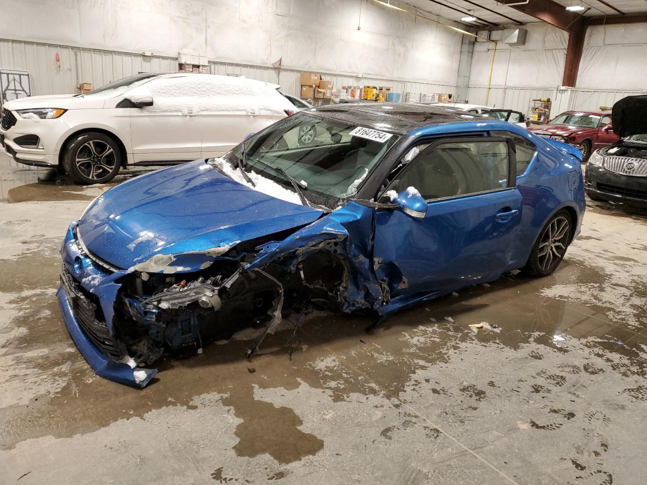 2015 Toyota Scion Tc  იყიდება Milwaukee-ში, WI - Front End