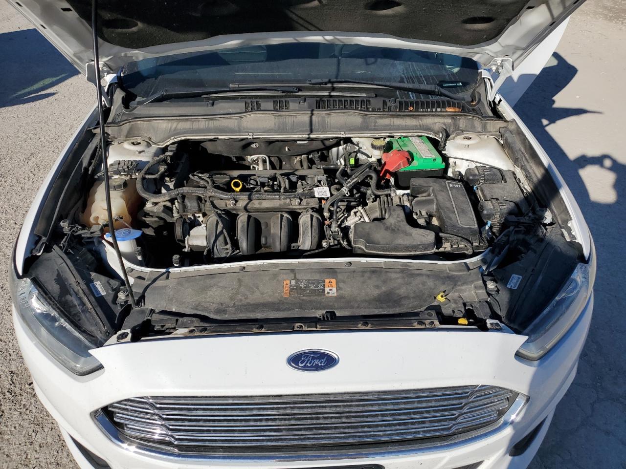 2015 Ford Fusion - Image 12