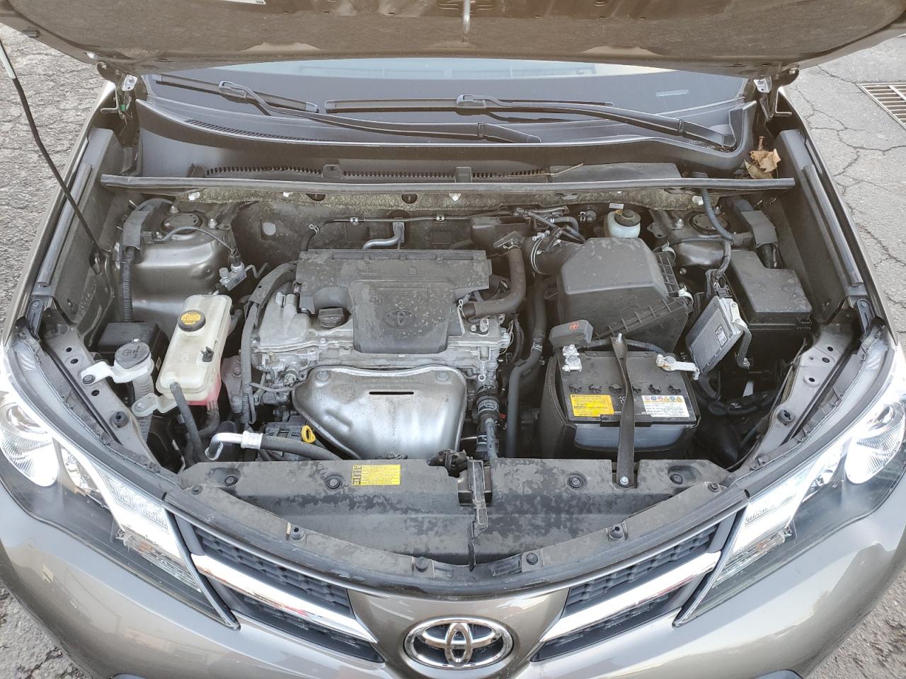 2014 Toyota RAV 4 - Image 11