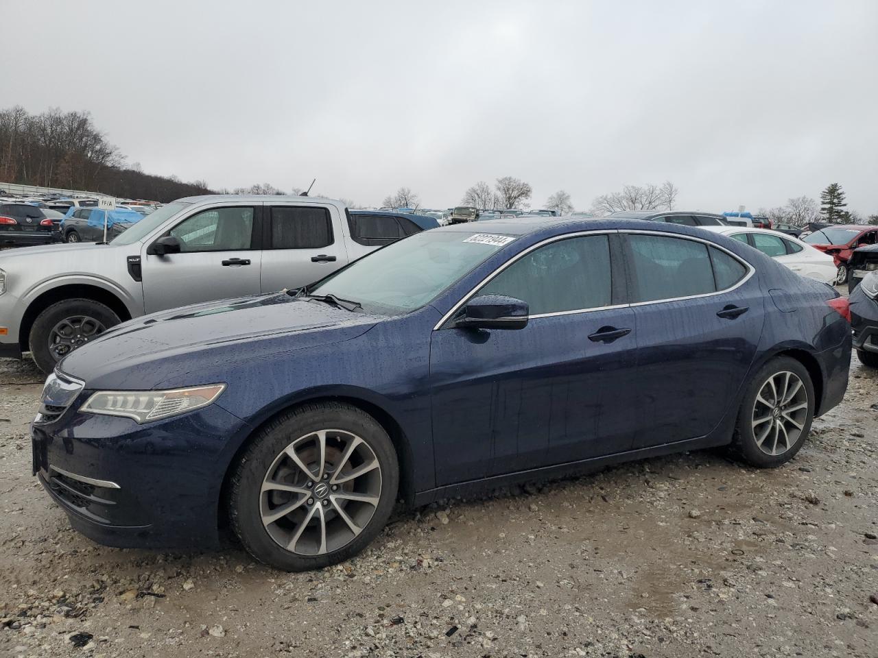 VIN 19UUB2F35FA006549 2015 ACURA TLX no.1