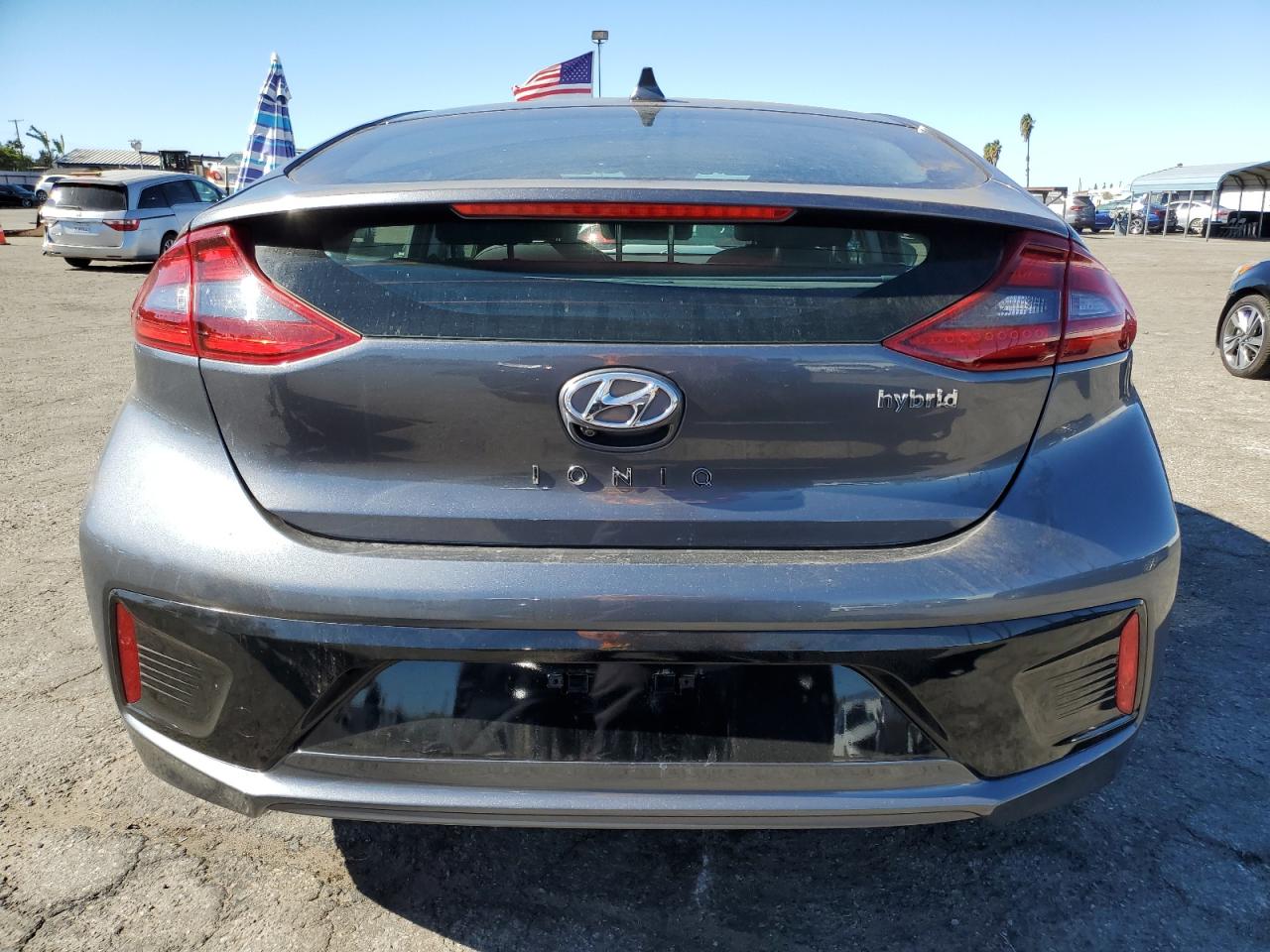 2018 Hyundai Ioniq Sel VIN: KMHC75LC2JU061772 Lot: 79939444